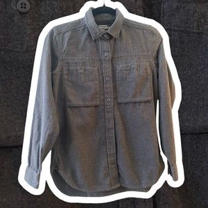REI cooperative wilderness sprint long sleeve, buttoned up collared shirt XS